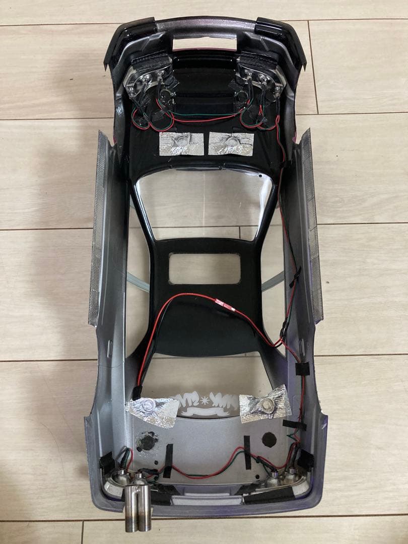 ラジコン　ボディ　チェイサー　10/1