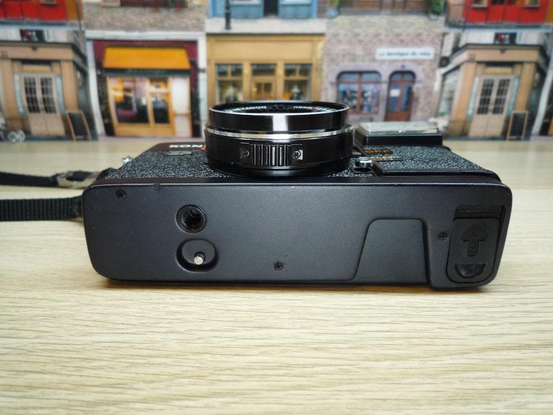 ☆美品です☆ Konica コニカ C35 EF　（№83）