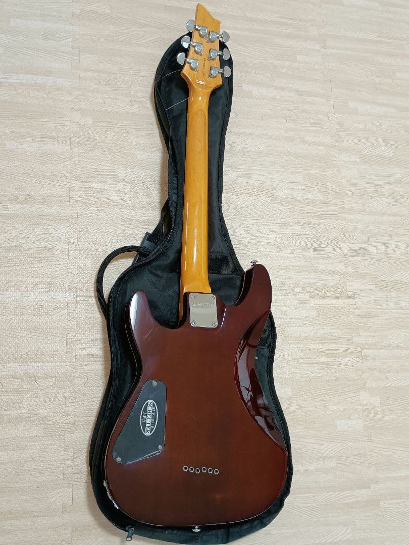 値下げ！ Schecter 2006 Omen Extreme シェクター