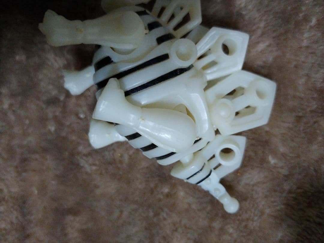 アクションほねほねザウルス　ほねほねザウルス　ティラノサウルス　トリケラトプス