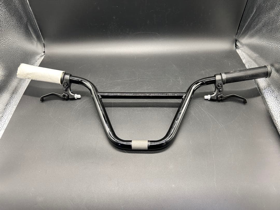 MOTEL WORKS 競技用BMX AUX E 20インチ新品未使用初期傷あり