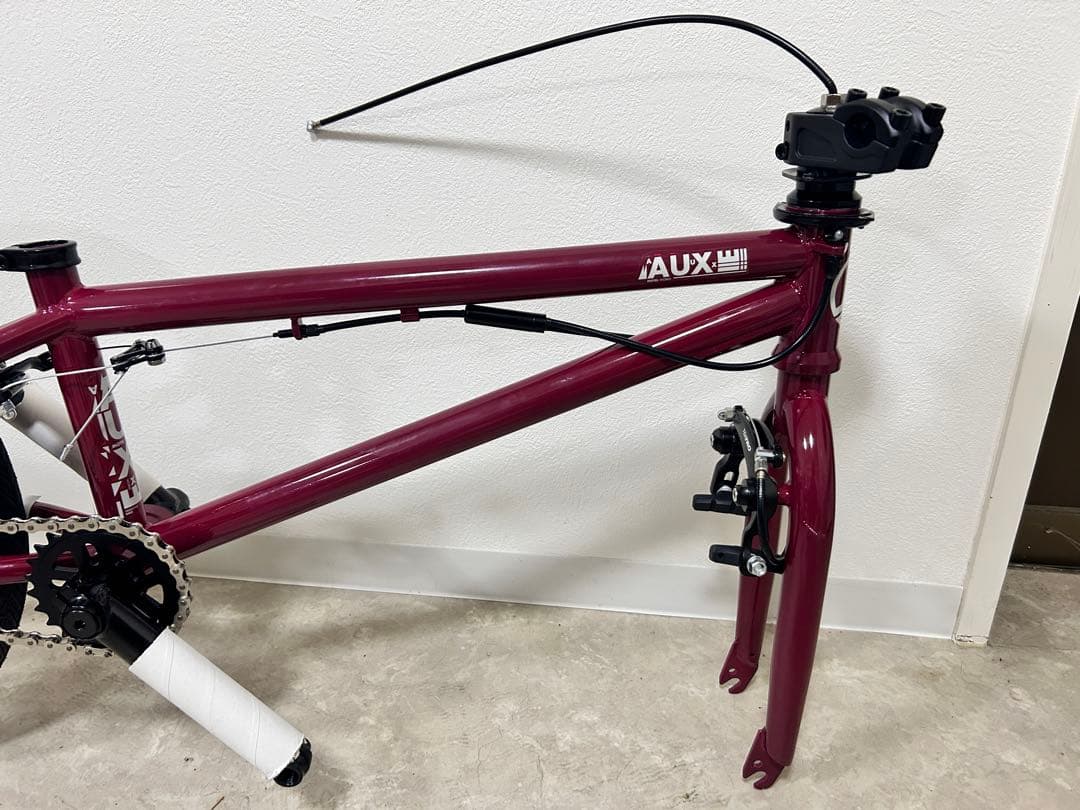 MOTEL WORKS 競技用BMX AUX E 20インチ新品未使用初期傷あり