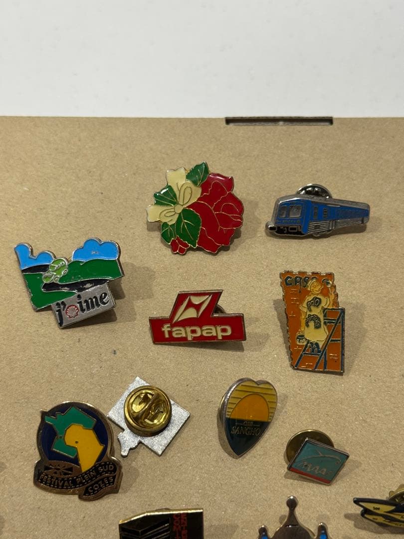 レトロ　ピンバッジ　ピンズ　マック　オリンピック　等　まとめ売り　フランス雑貨？