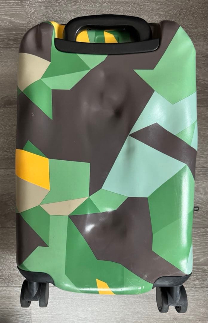 クラッシュバゲージキャリーケース40L