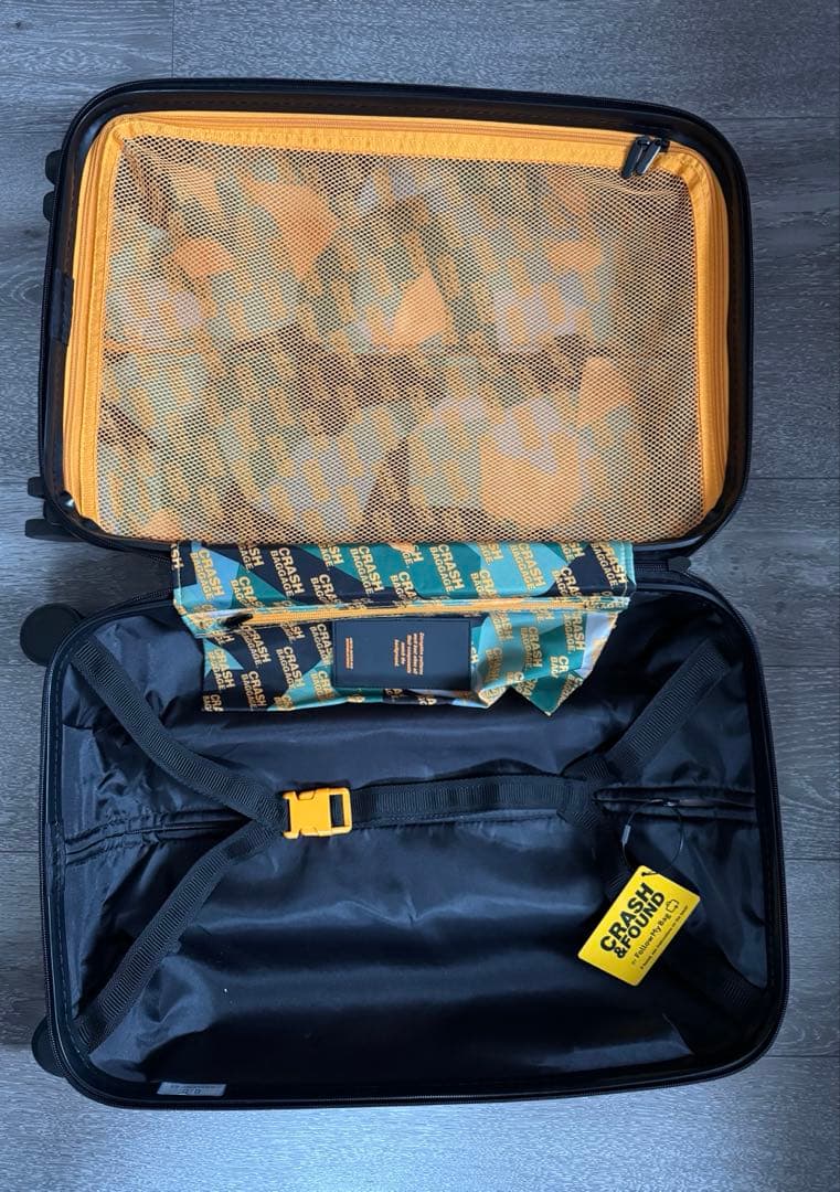 クラッシュバゲージキャリーケース40L