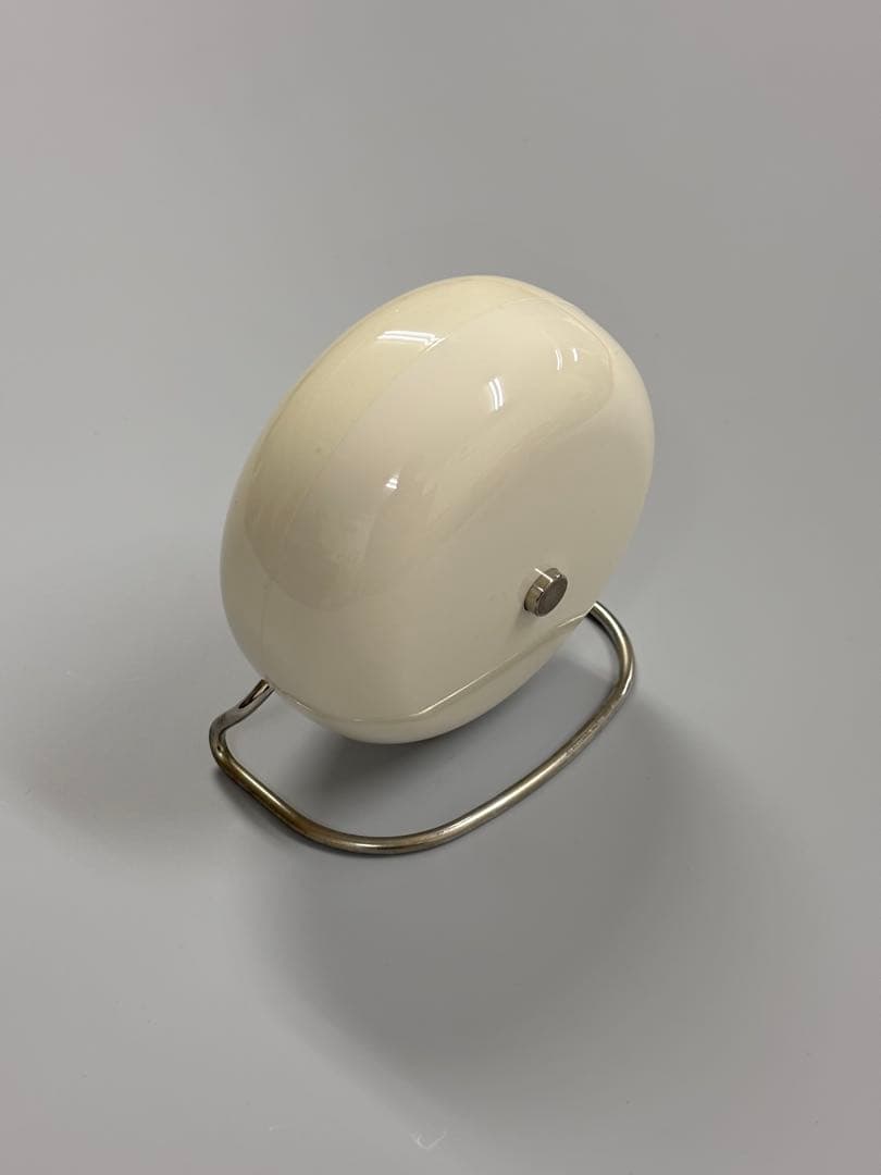 アルネヤコブセン　置き時計