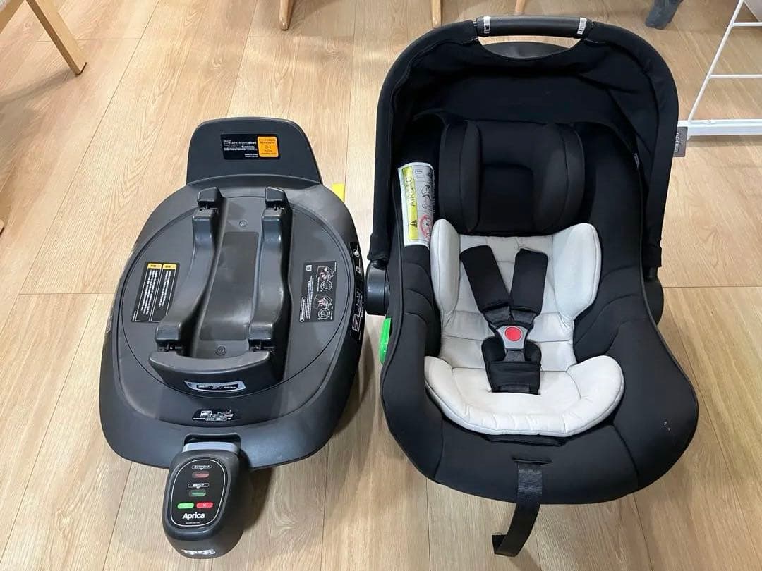 アップリカ　エアキャリー　トラベルシステムベース