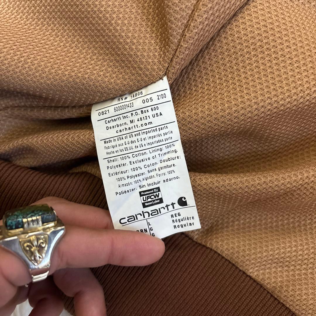 Carhartt ブラウン アクティブジャケット