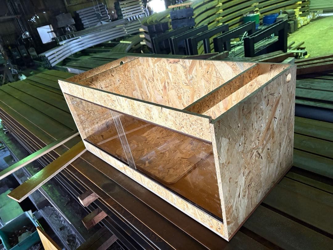 爬虫類ケージ　90×45×45 期間限定セール　天板金網コーキング付属　ケージ