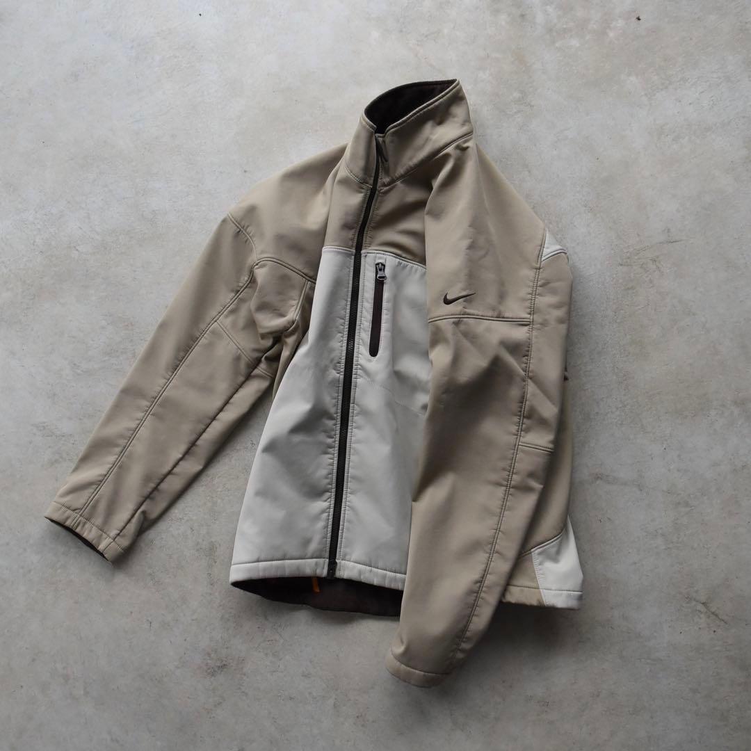 00s ナイキ NIKE ソフトシェルジャケット テック ベージュ白 S