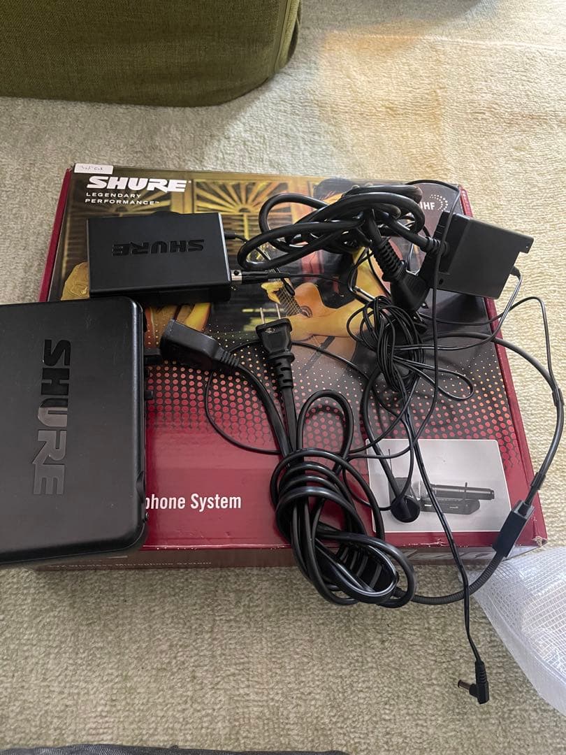 Y*I様 SHURE SVX ほぼ使ってない　マイク　ダンス　ワイヤレスシステム