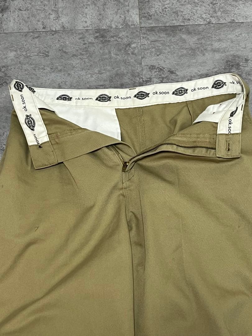 ok.soon×dickies コラボチノ［2タックテーパード］ベージュ