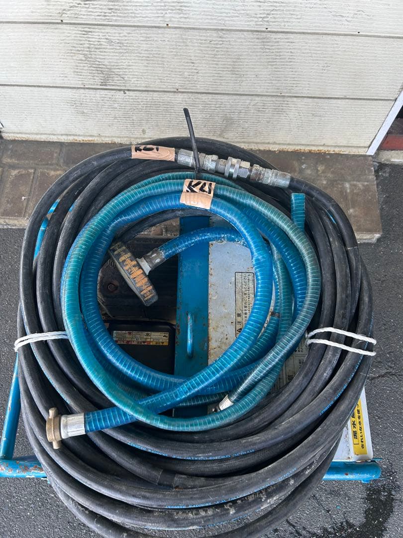 KL1★強い★ツルミ鶴見製作所エンジン式高圧洗浄機　多水量型　HPJ-680ES