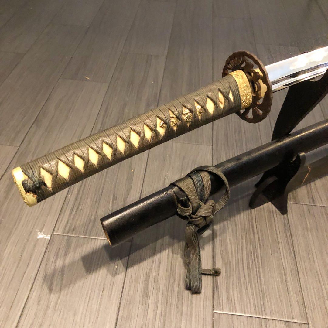 高級模造刀　高級居合刀　樋有刀身　拵全長105cm　居合刀　ヴィンテージ物