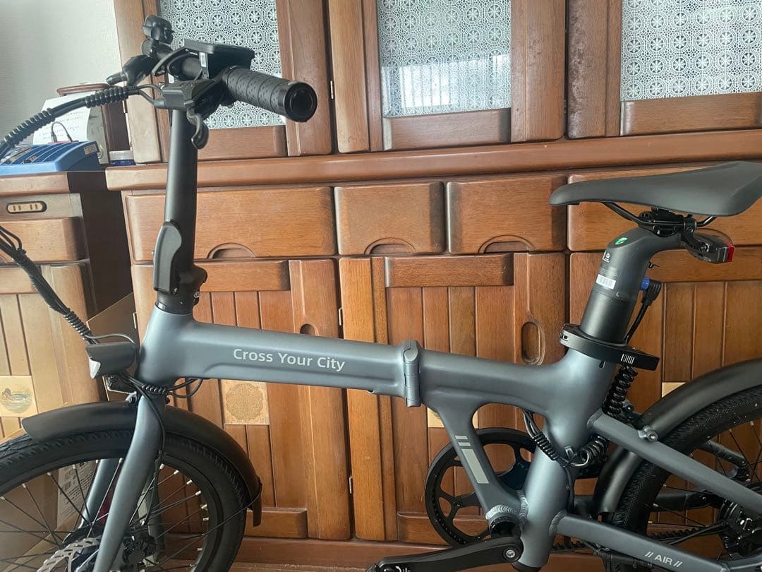 ado 20 電動アシスト自転車　走行距離は10キロ。