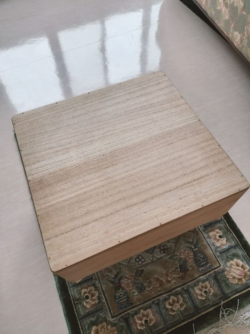 美品　本榧•足付ヘソ付•碁盤・碁石セット