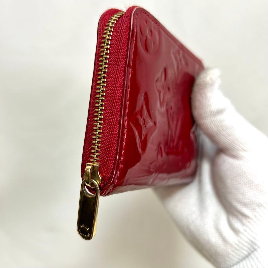 LV ルイヴィトン ヴェルニジッピーパス カードケース 小銭入れ 小物　赤
