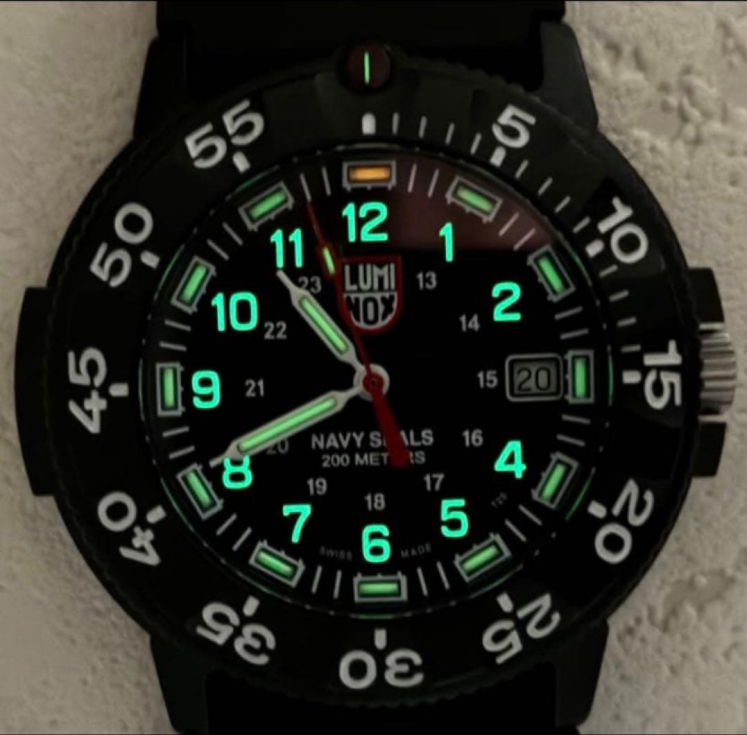 LUMINOX RED HANDSERIES 3001 希少モデル　レッドハンド