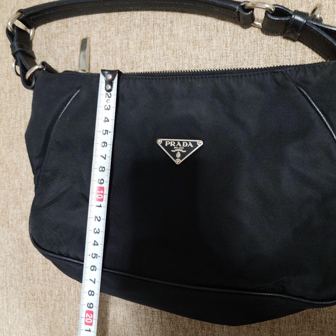 PRADA プラダ　ショルダーバッグ　三角プレート　 ビンテージ