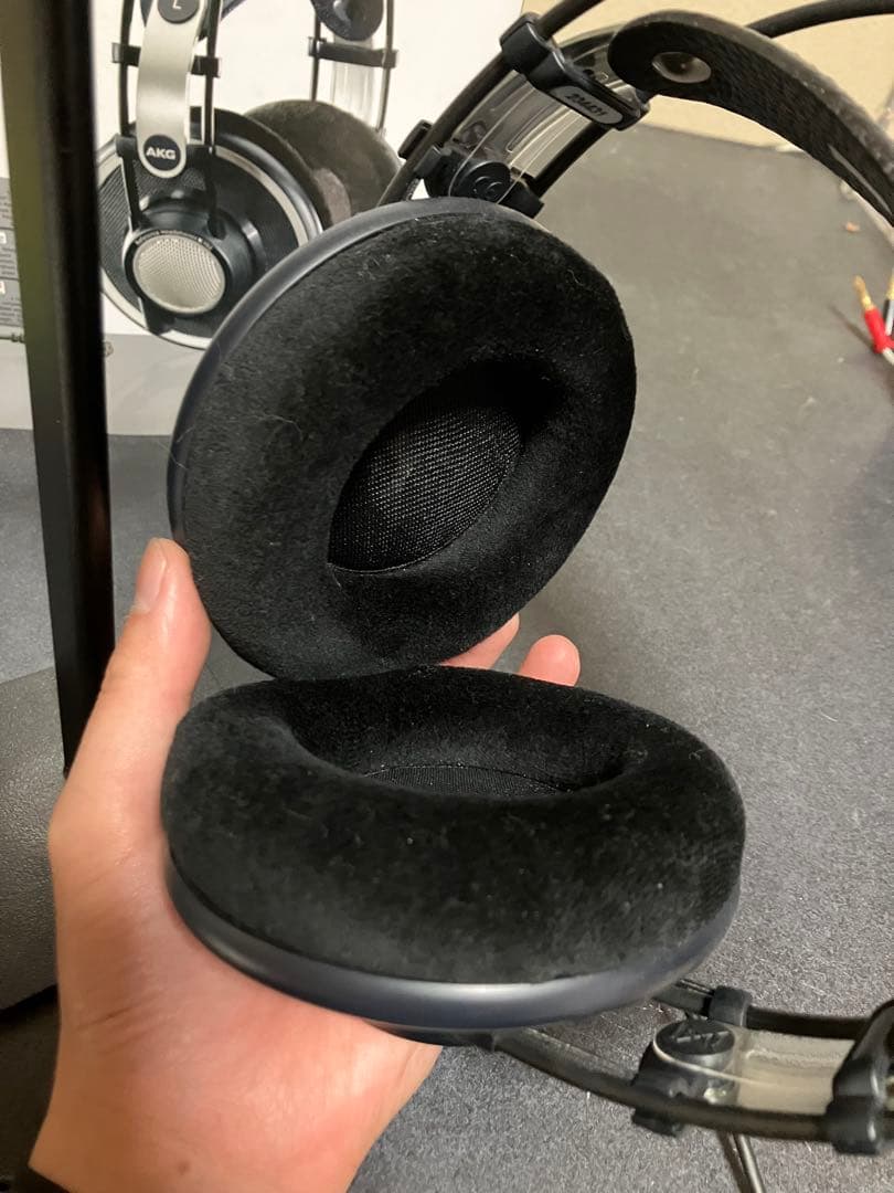 AKG K702-Y3 スタンド付属可