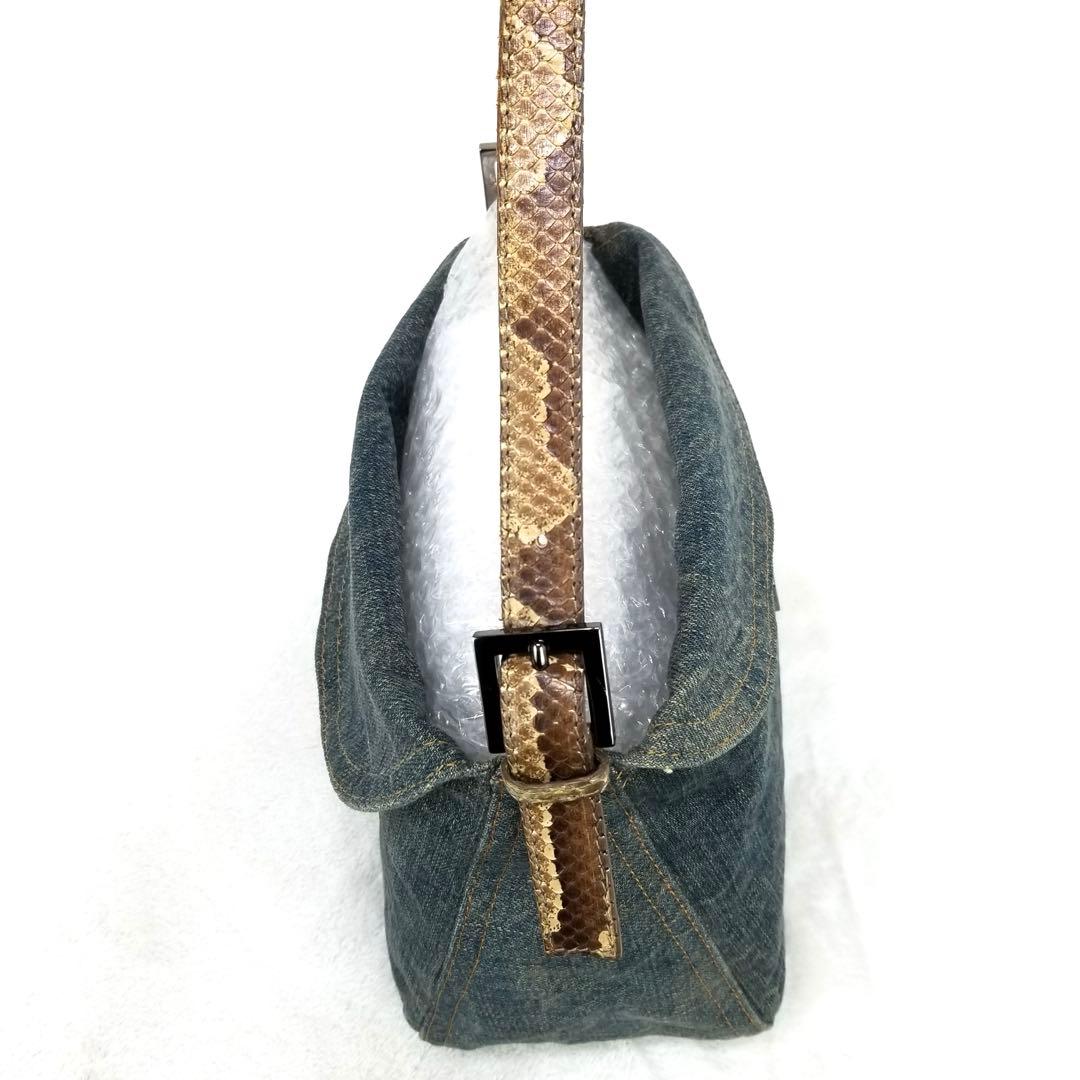 FENDI マンマバケット デニム×パイソン ショルダーバッグ　ミリタリグリーン