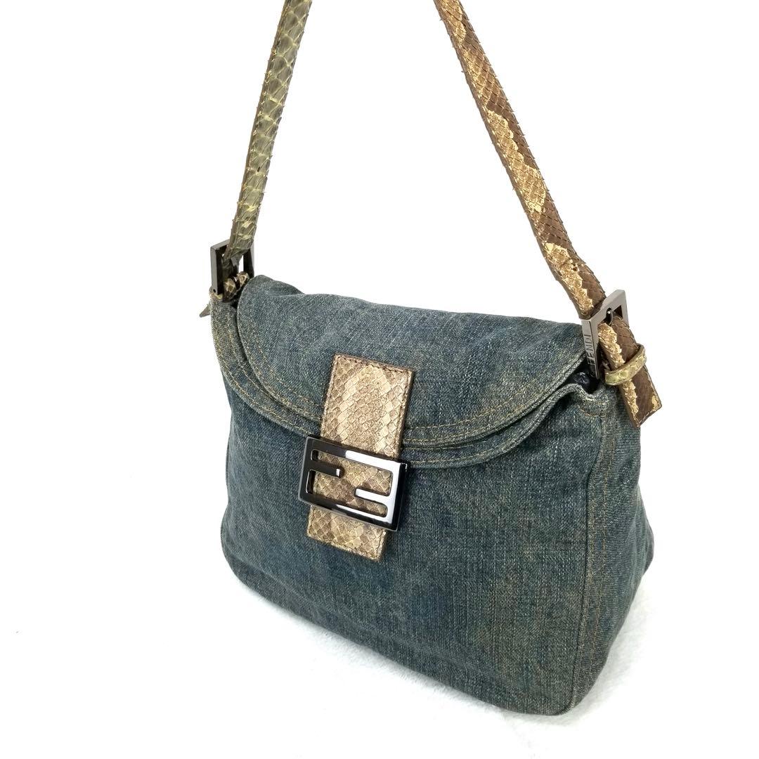 FENDI マンマバケット デニム×パイソン ショルダーバッグ　ミリタリグリーン