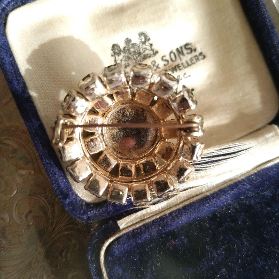 ウランガラス マベパール ヴィンテージ ブローチ