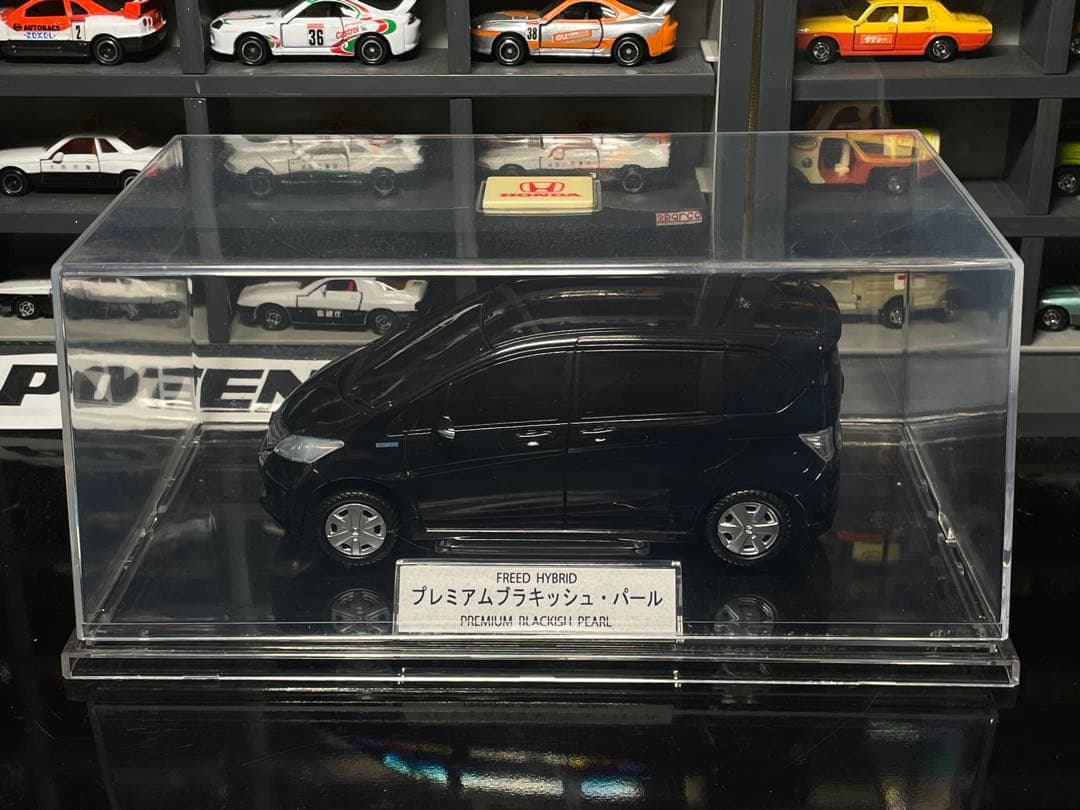 HONDA FREED HYBRID プレミアム ブラキッシュ パール ミニカー