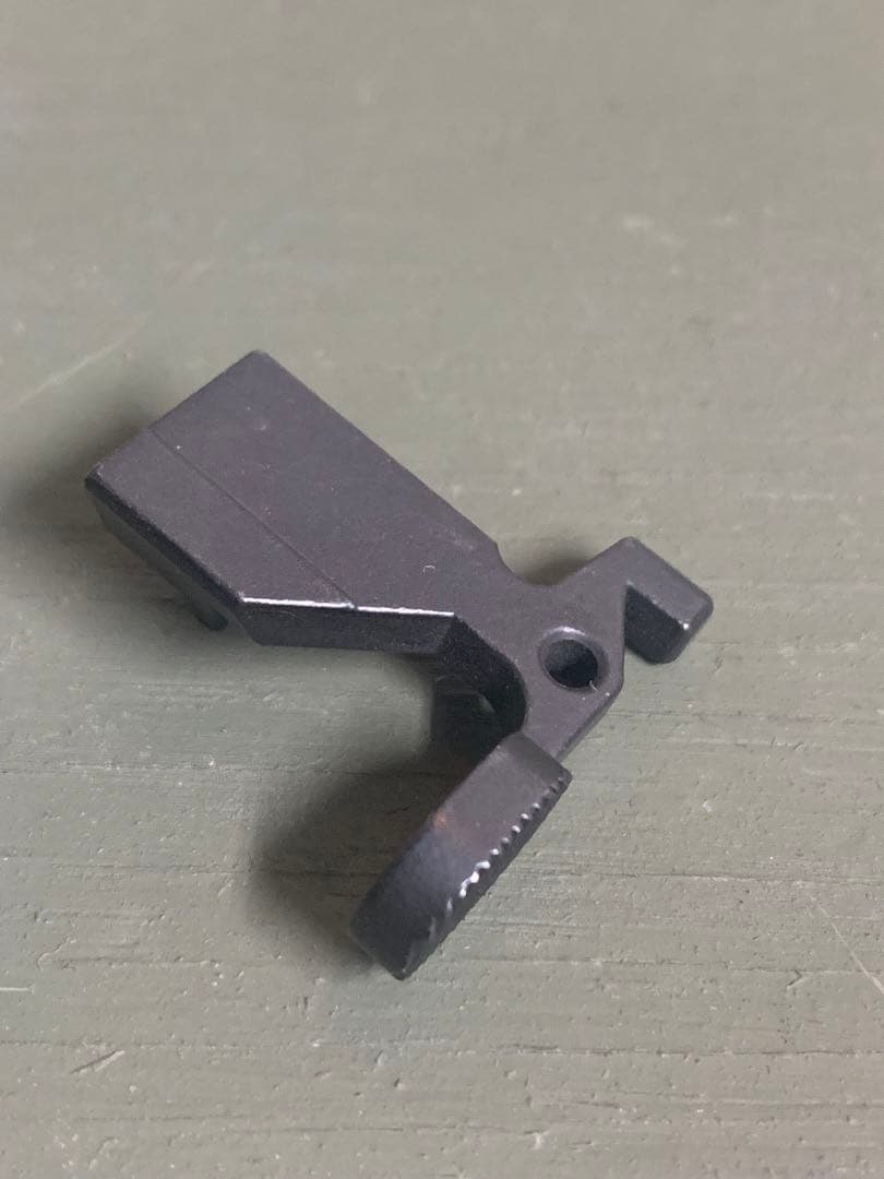 HK416 ボルトキャッチ　実物　ドイツ　官給　ボルトストップ