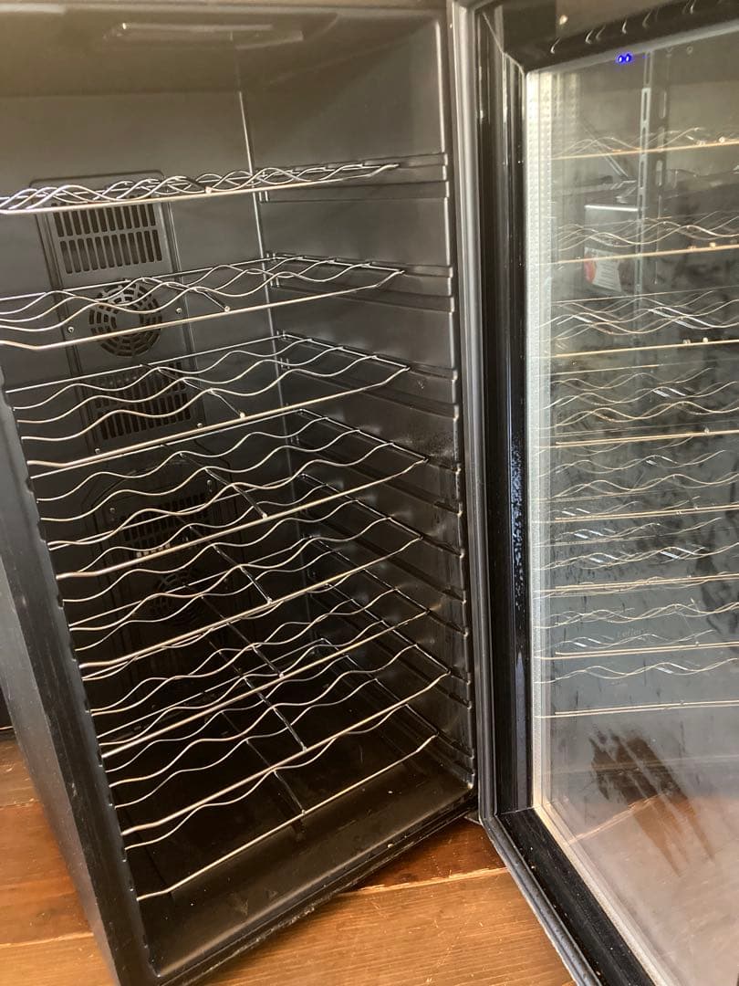 Leifheit ワインセラー LW-D32 75L 引き取り限定