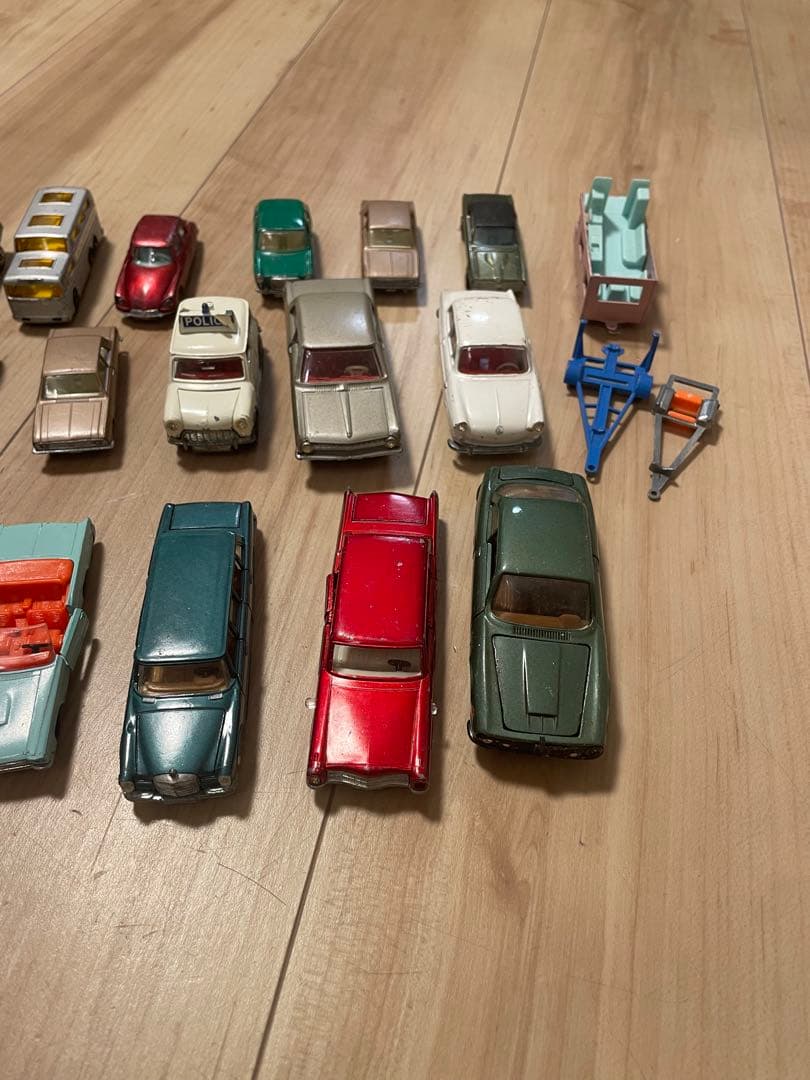 MATCHBOX 等　ミニカーセット売り