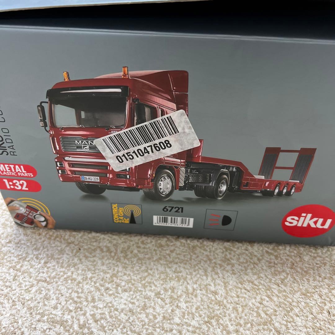 siku control 1/32 トラクタートレーラー