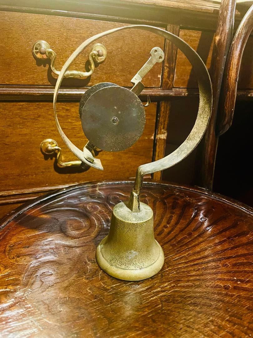 英国アンティークサーヴァントベル①