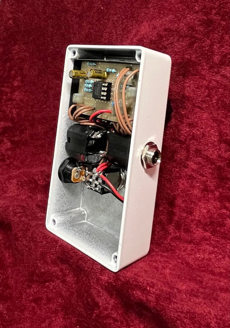 CROWTHERAUDIO HOT CAKE 3KNOBクローンハンドワイヤード