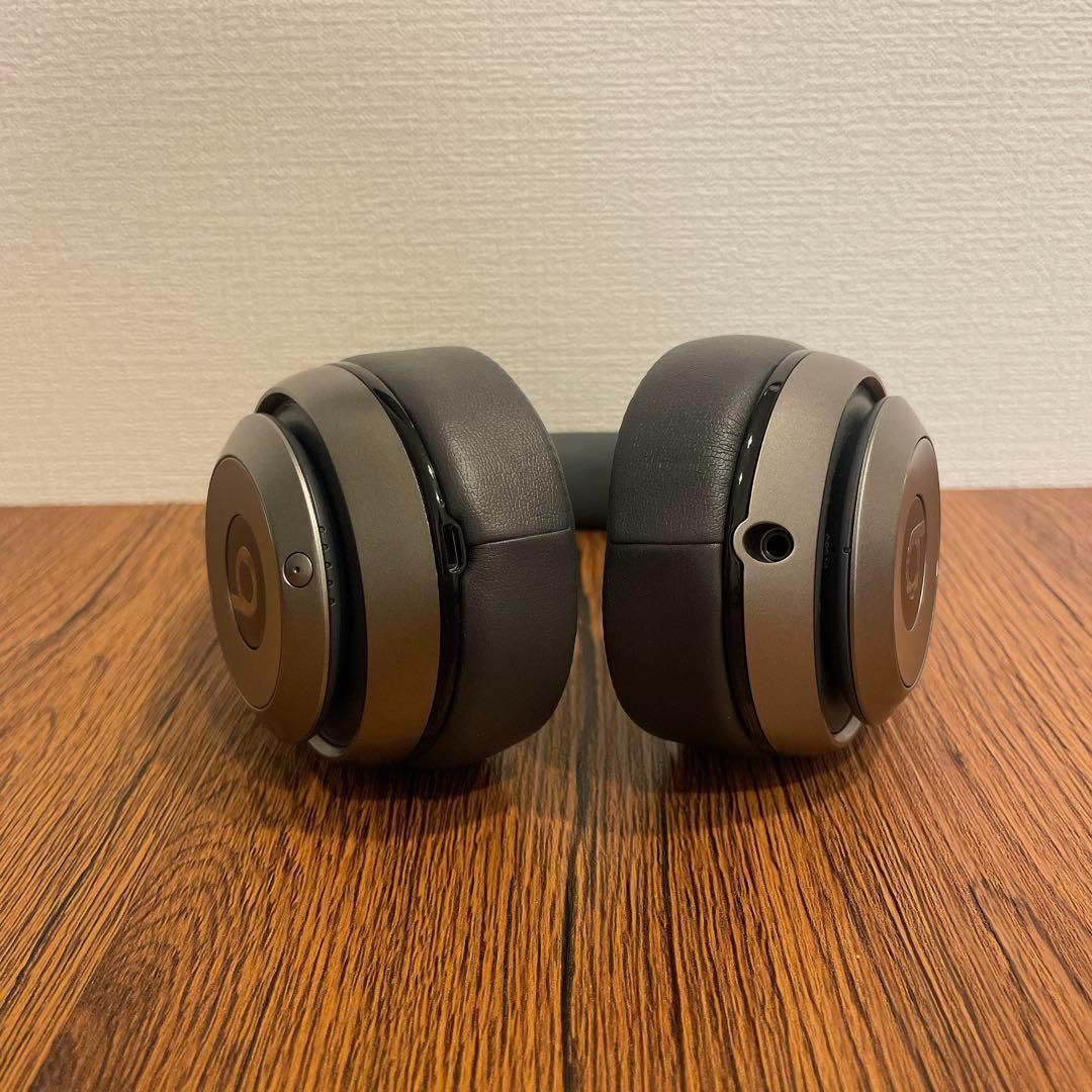 《希少カラー》BEATS STUDIO WIRELESSチタニウム