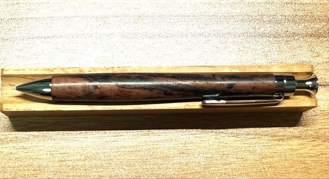 こぶた工房　ラオスブラック　ダルベルジア・ランセオラリア 極上孔雀　シャーペン