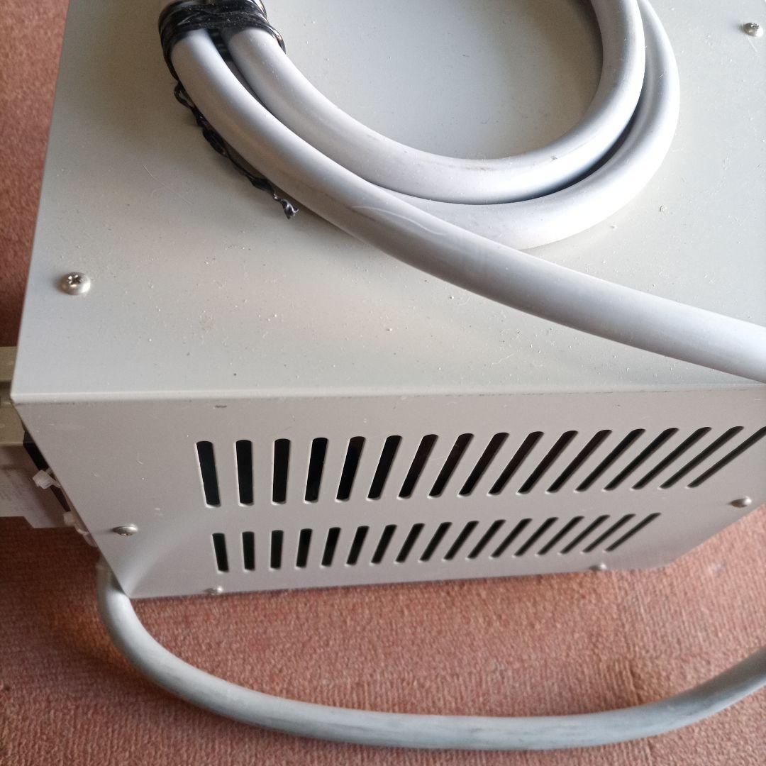 115V変圧器 コンパクトデザイン