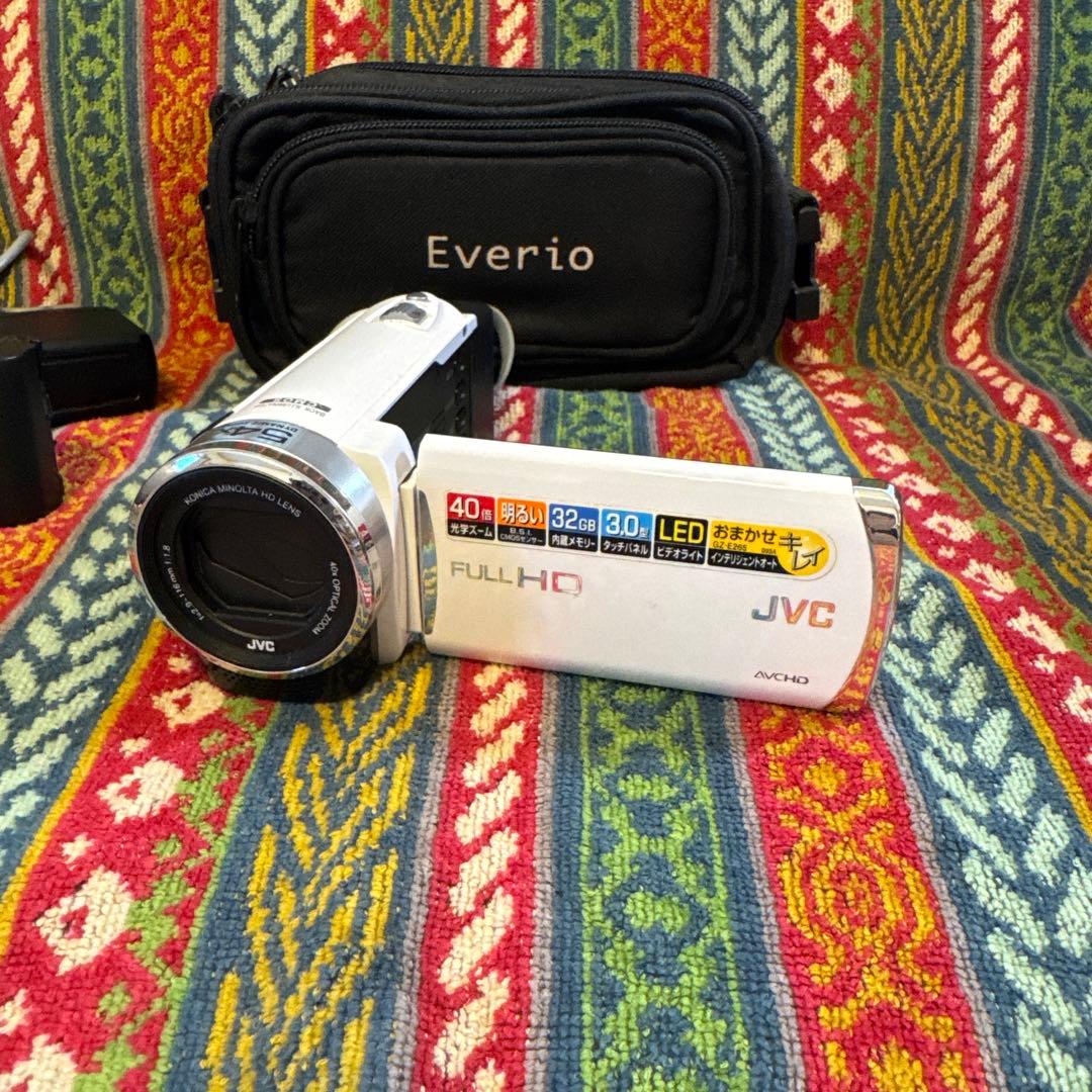 JVC Everio FULL HD ビデオカメラ 本体
