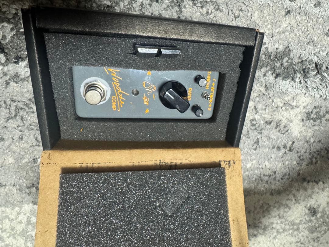 Suhr Woodshed Comp コンプレッサー