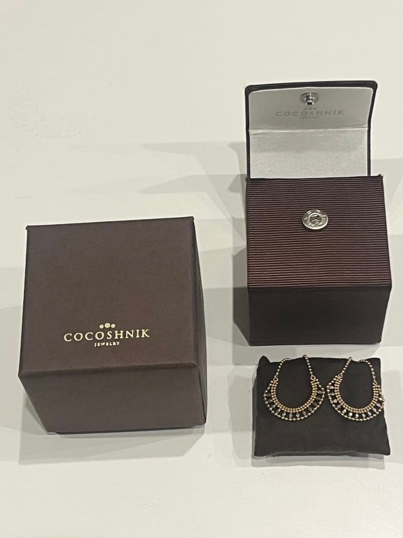 COCOSHNIK ビーズ装飾 ゴールドフープピアス