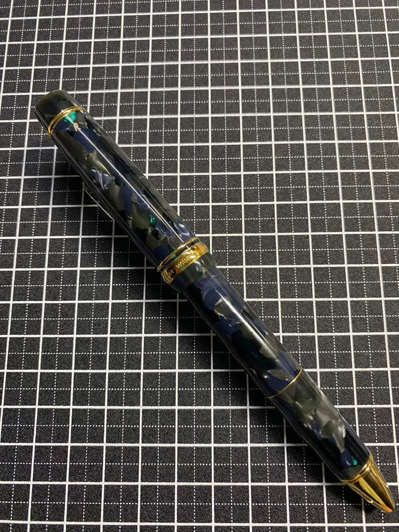 PILOT CUSTOM Legance ダークグレー＆グリーン　多機能ペン
