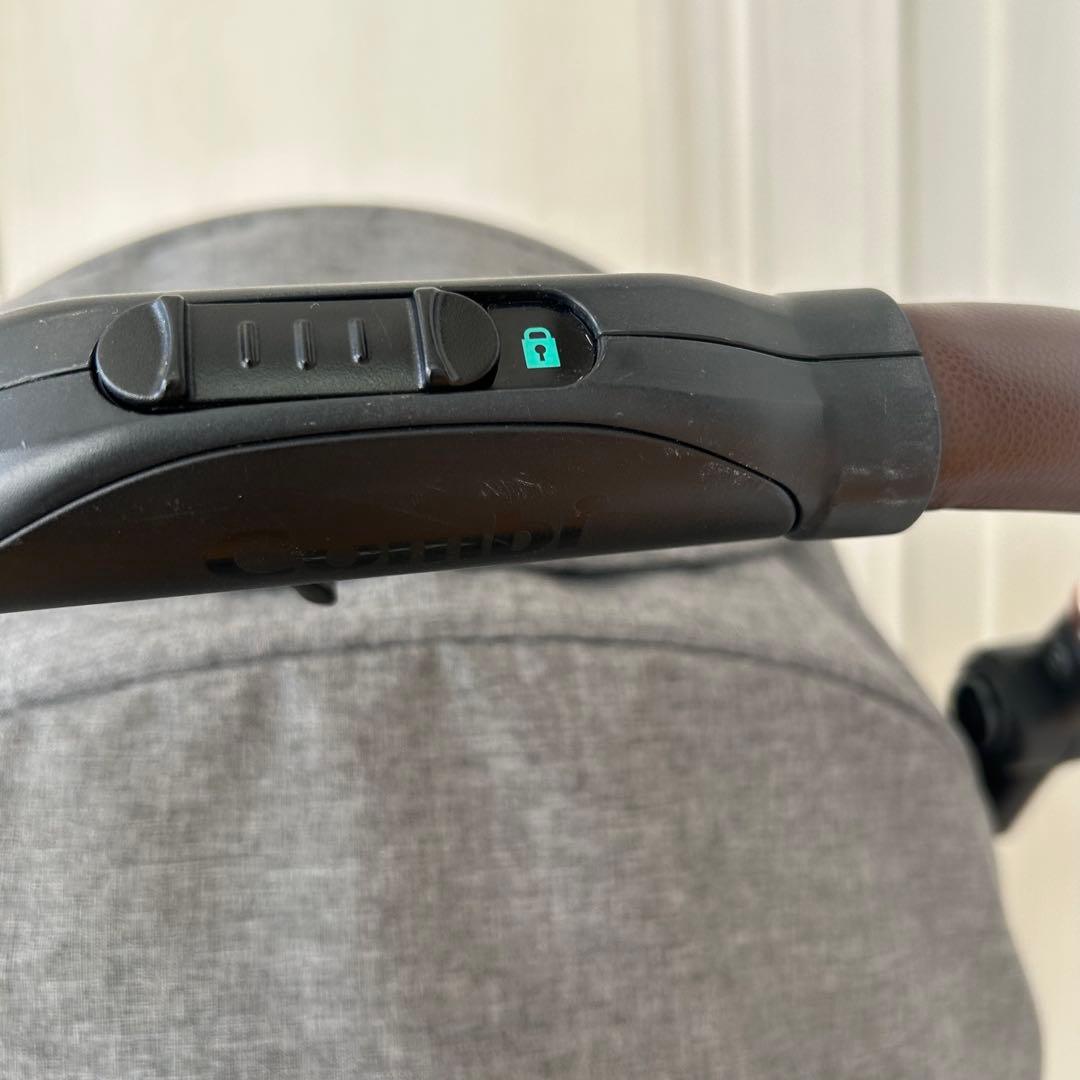 【極美品】コンビ　スゴカル　スイッチ　エッグショック　AS　19029