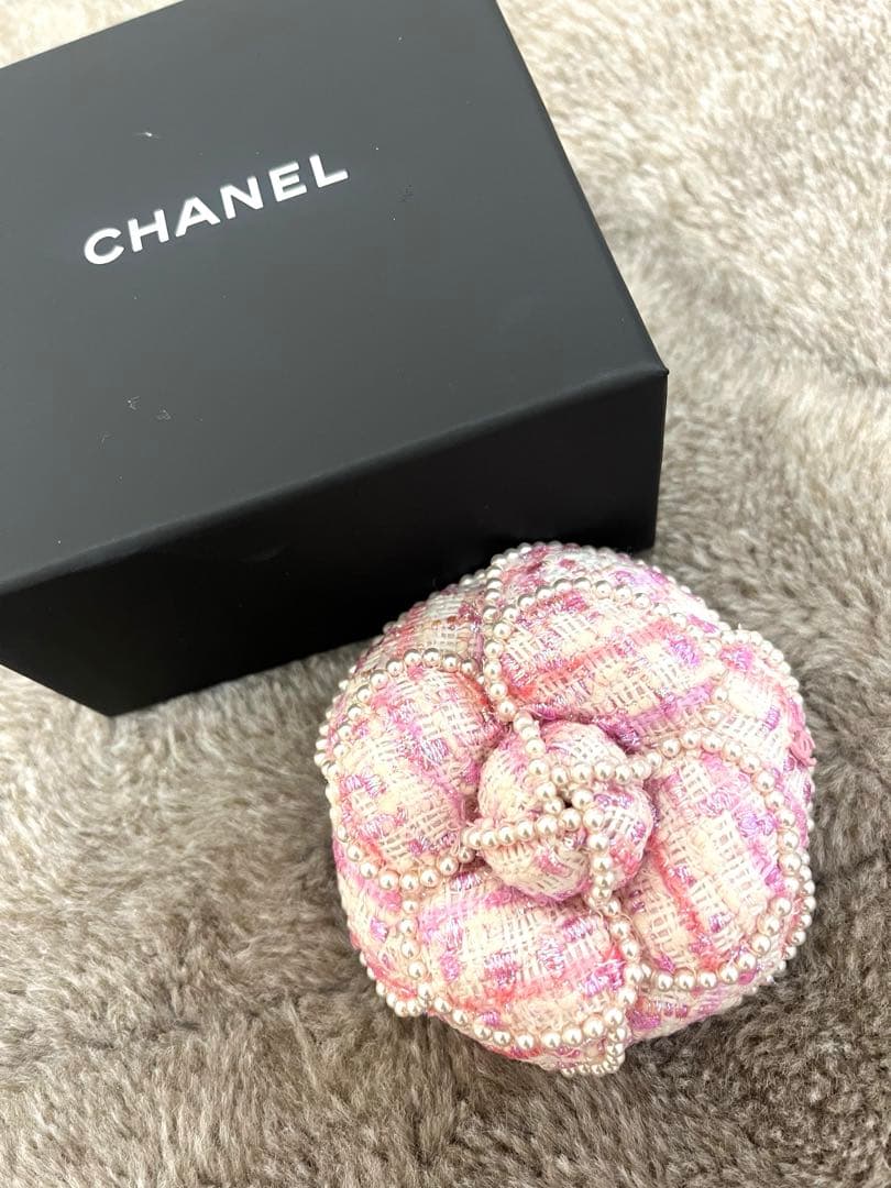 Aria_Vintage 　CHANEL コサージュ　ツイードピンク