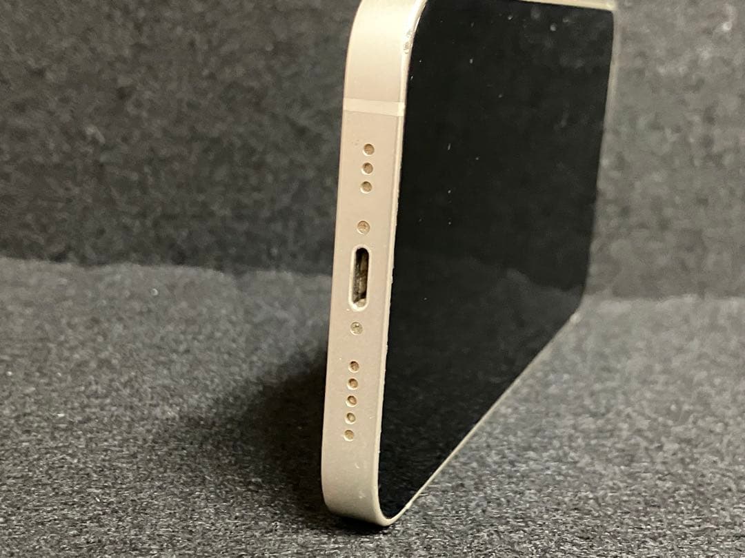 スマートフォン本体 Apple iPhone 13 256GB