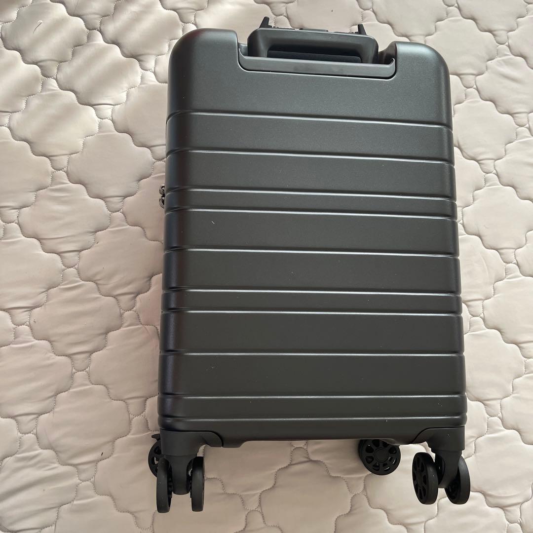 DoD スーツケース　モナカ・コロコーロ