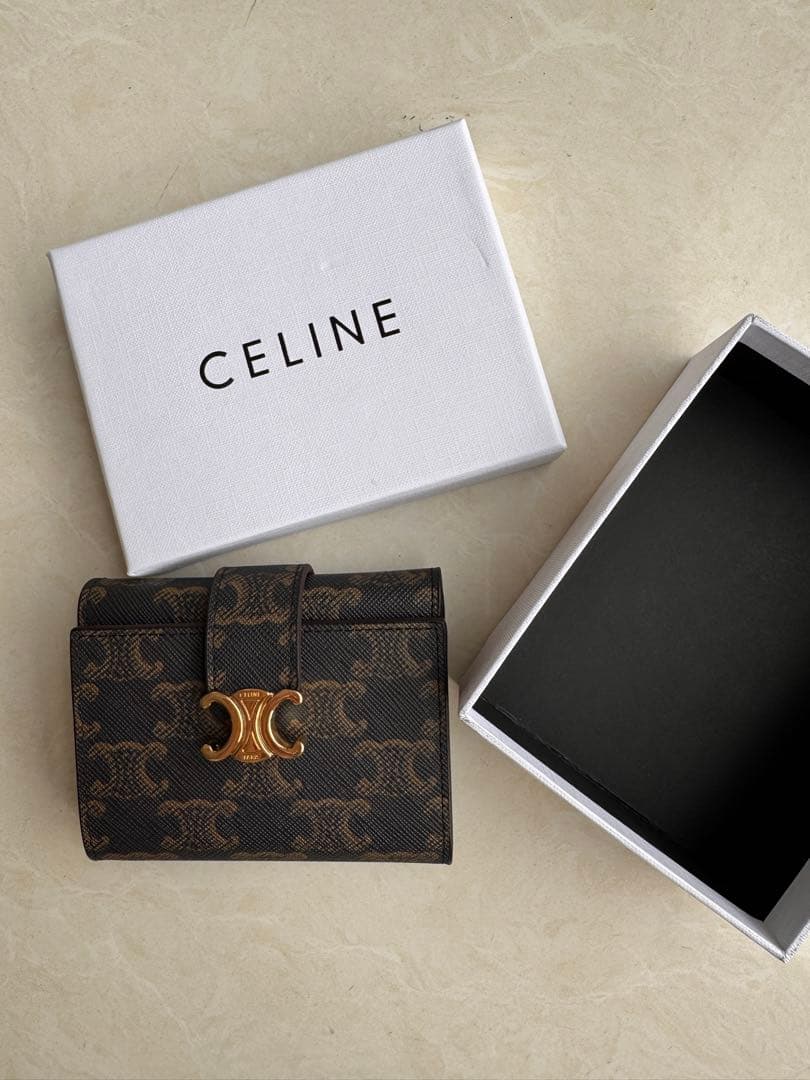CELINE 三つ折り財布 モノグラム