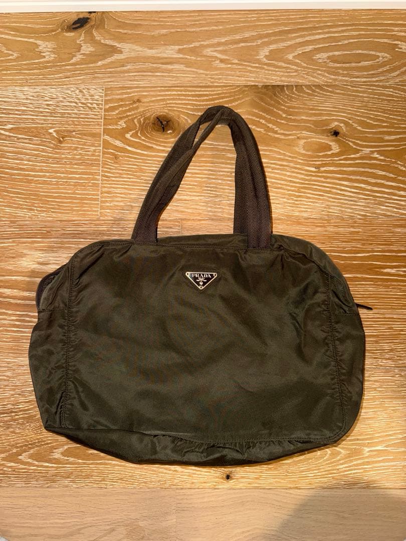 Shelters 　PRADA オリーブグリーン ハンドバッグ