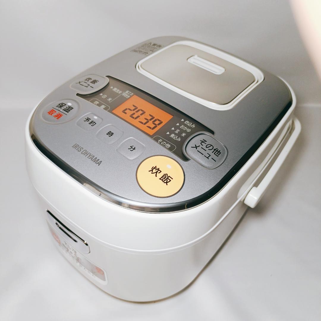 【新品未使用】 アイリスオーヤマ IH炊飯器 ホワイト 3合 白米 タイマー付き
