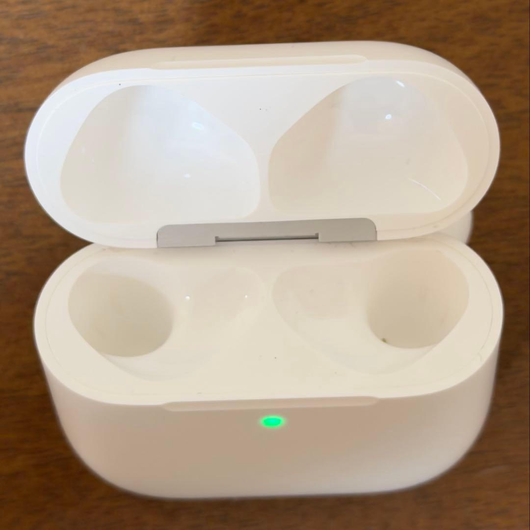 Apple airpods 4 ノイキャン ANC搭載 US仕様