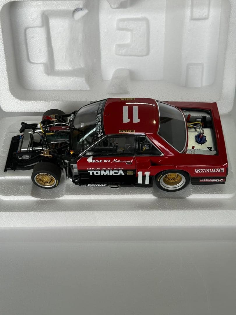 AUTOart 1/18 スカイライン RSターボ スーパーシルエット 1982
